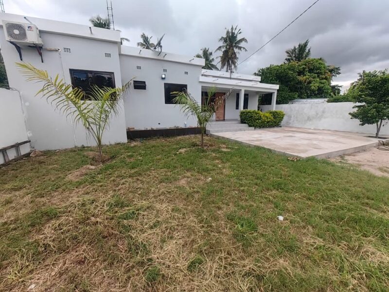 📣 OPORTUNIDADE DE COMPRA OU ALUGUER EM INHAMBANE CEU – CASA T2