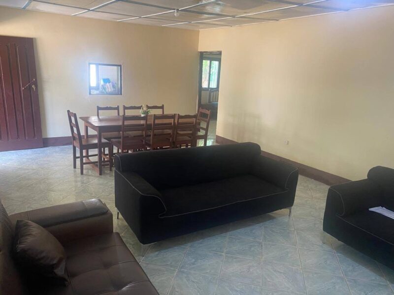 🏡 Casa para Aluguer – Centro da Cidade de Inhambane