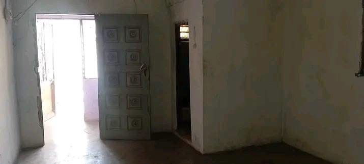 Arrenda-se está casa tipo 2. Localização Nampula bairro campo dos Macondes
