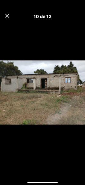 Vende-se está casa