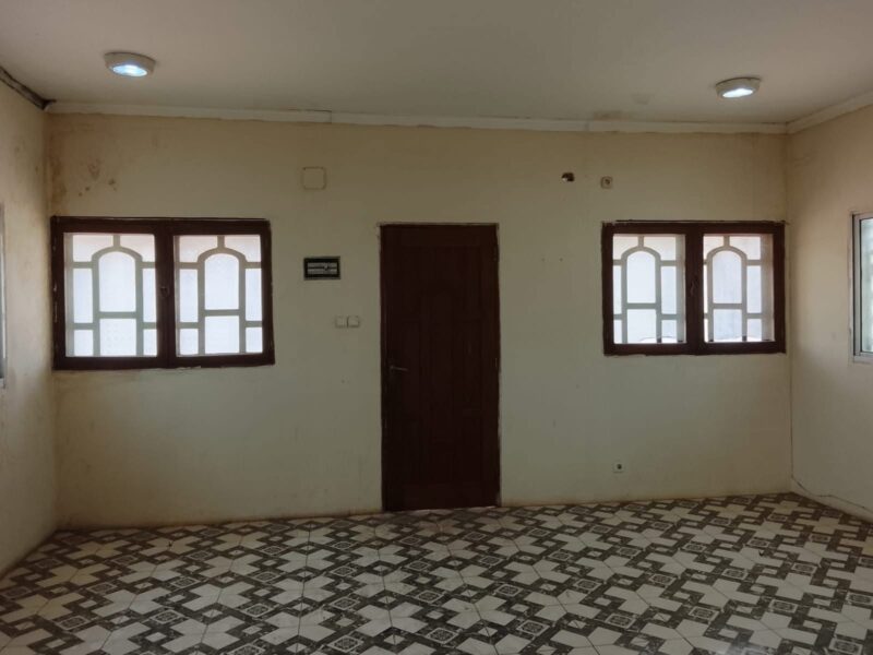 Arrenda-se esta flet, nampula cidade muhala expansão-a redores do 4caminho.