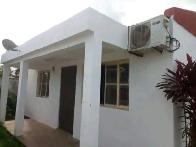 Tenho esta belissima casa na sagrada tipo3 nas proximidades da segunda esquadra.