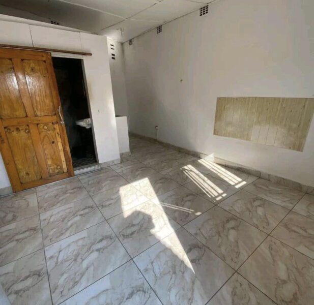 Arrenda-se Kitnet no bairro do Airoporto próximo a Mesquita*