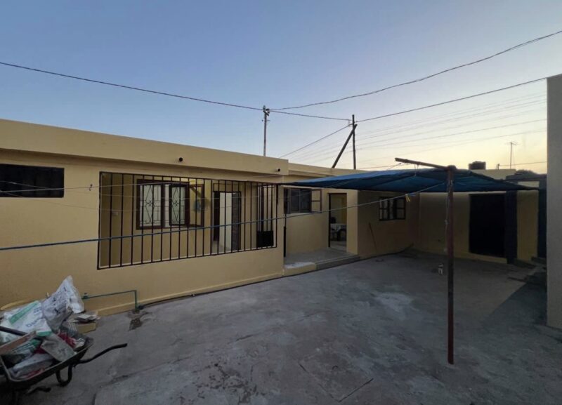 🏠🇲🇿Arrenda se Belíssima casa tipo 1 no bairro das Mahotas paragem EDM á 1 min da estrada