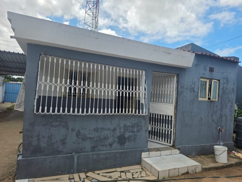 Cada tipo 3 em zimpeto no bairro de cumbeza,paragem tanques para aluguel