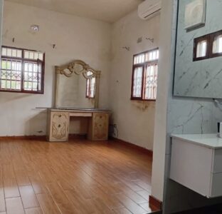 Vende-se T3