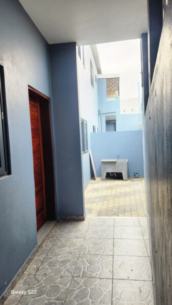 Condominio de 4 casas T2 em intaca